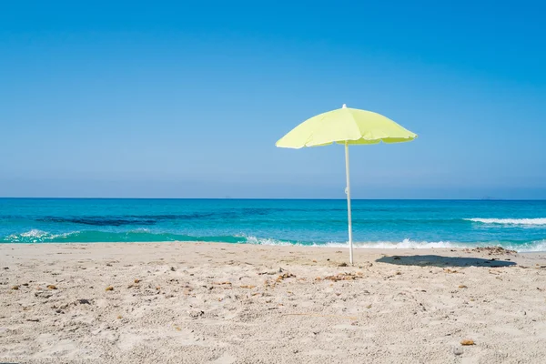 Beach umbrella — Stock Photo, Image