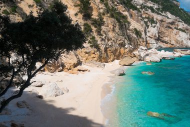 Cala Mariolu beach
