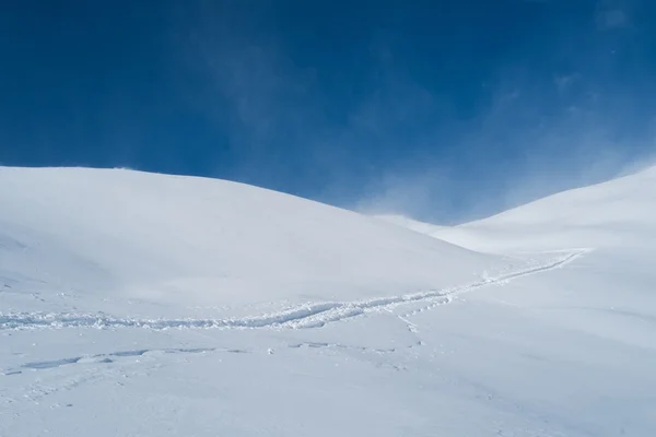 Montagne con neve — Foto Stock