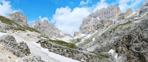 Dolomites mountains — Stock Photo, Image