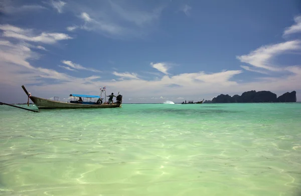 Koh Phi Phi island — Stock Photo, Image