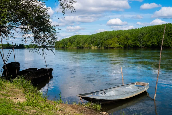 Boote auf der Loire — Stockfoto