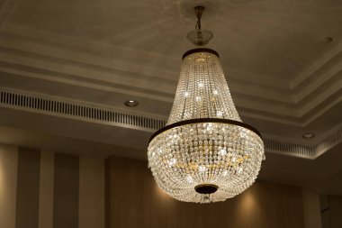 Avizeler, güzel ışık, lüks ışık.