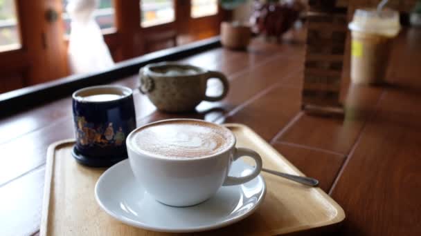 Forró Kávé Csésze Asztalon Pihenés Idő Reggeli Idő — Stock videók