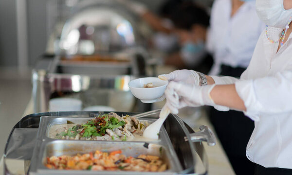 Сбор еды, питание, ужин Тим