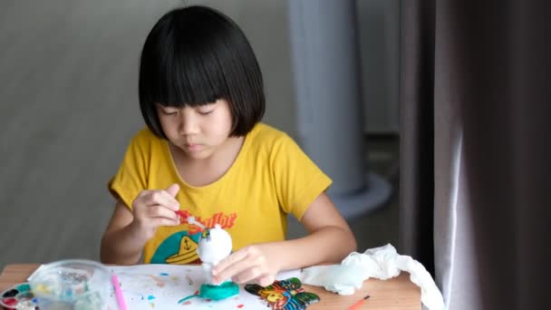 Asiático Niño Pintura Color Juguete Educación Concepto — Vídeo de stock