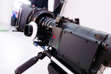 Profesyonel sinema kamera