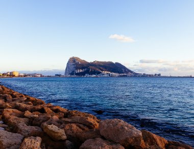 Gibraltar Körfezi'nde Günbatımı