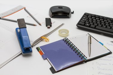 Banliyö masada çalışma koşulları.