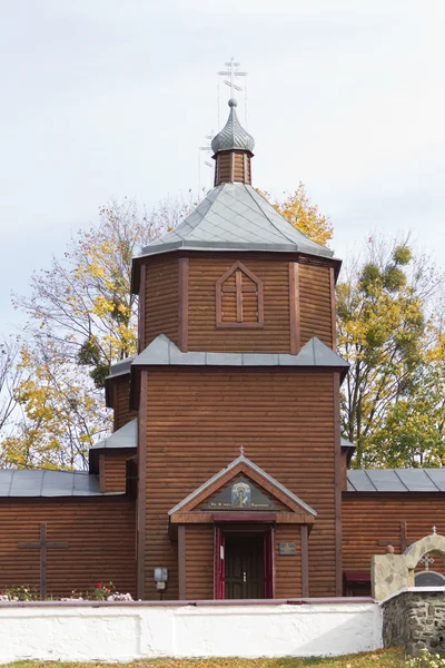 Église en bois de Saint-Martyr Paraskeva . — Photo