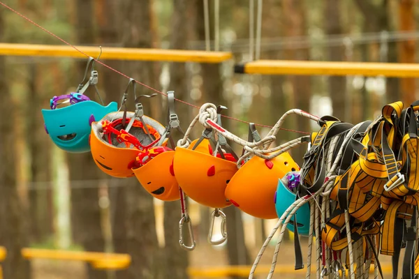 Kaya tırmanışı için Koruyucu baretler.