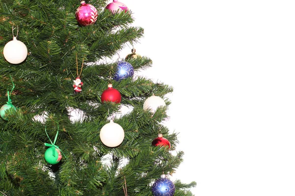 Árvore Natal Ano Novo Decorada Com Bolas Festivas Fundo Branco — Fotografia de Stock