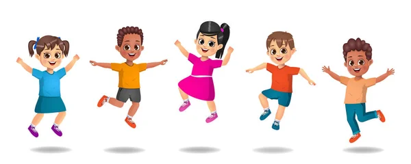 Çocuklar dışarıda oynuyor. Çocuklar atlıyor. grup çocuk