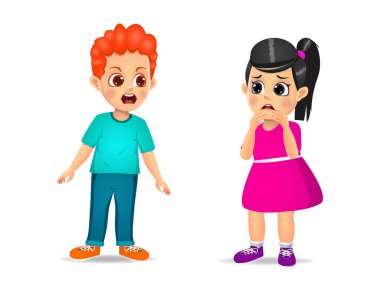 Sevimli çocuk sinirlendi ve küçük kıza bağırdı. beyaz arkaplanda izole