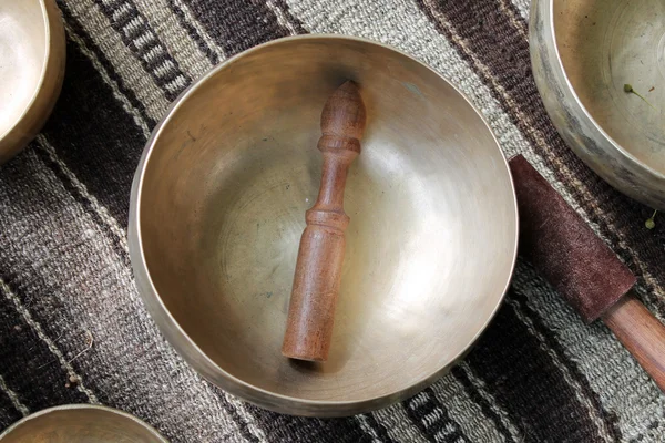 Zingen tibet bowl - kopje van het leven — Stockfoto