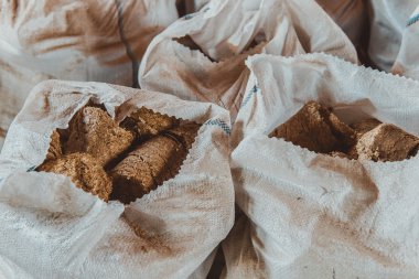 Tekstil lifleri. Hazır Tekstil lifleri için bitki.