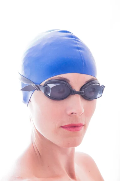Portré egy lány, úszósapka és úszószemüveg — Stock Fotó