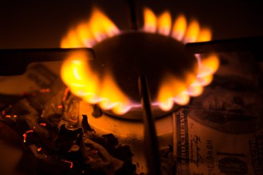 Gaz sobası. Bir Ocak dolar