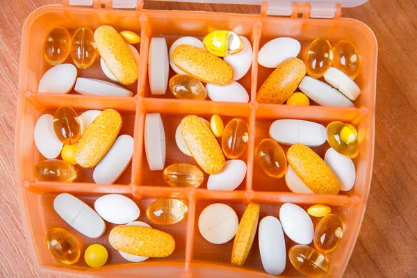 Box with vitamins — Stock Photo, Image