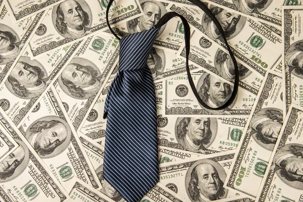 Krawatte und hundert Dollar — Stockfoto