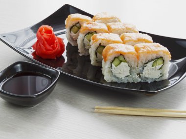 Philadelphia suşi roll 