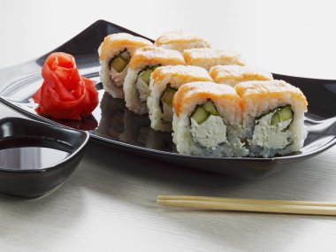 Philadelphia suşi roll 