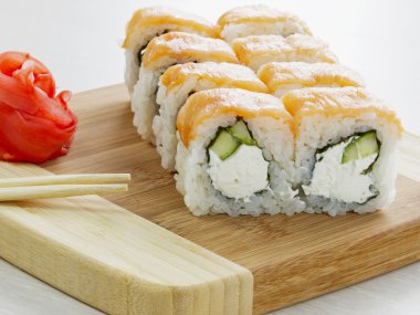 Philadelphia suşi roll 