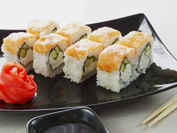 Philadelphia suşi roll 