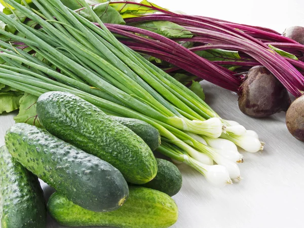 Cucumber, onion and beets — Stock Photo, Image