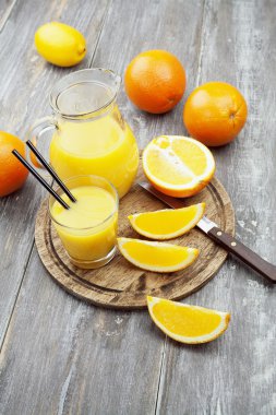 portakal ve meyve suyu