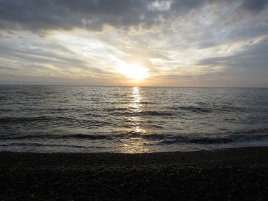 denizde gün batımı