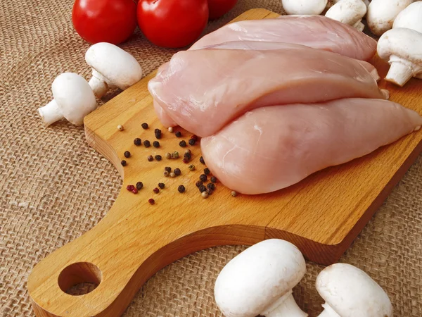 Pechuga de pollo con verduras —  Fotos de Stock