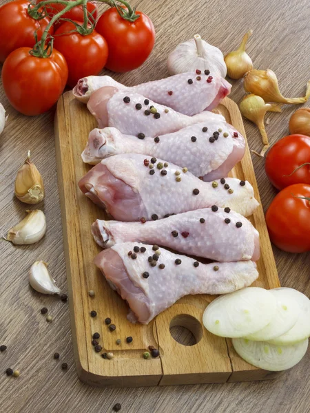 Baqueta de frango com legumes — Fotografia de Stock