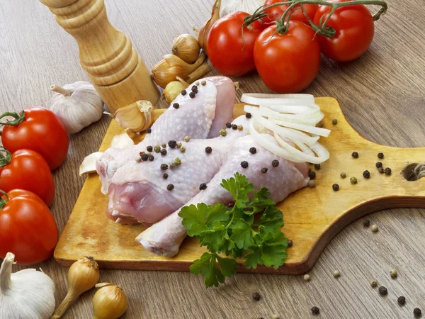 Baqueta de frango com legumes — Fotografia de Stock