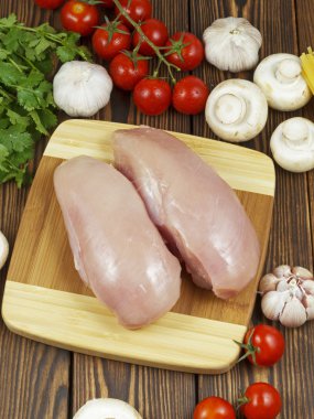 sebze ve spagetti ile tavuk göğsü 