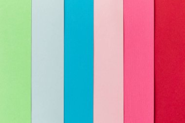 Çok renkli kağıt geometrik arkaplan. Düz konum, üst görünüm, kopyalama alanı.