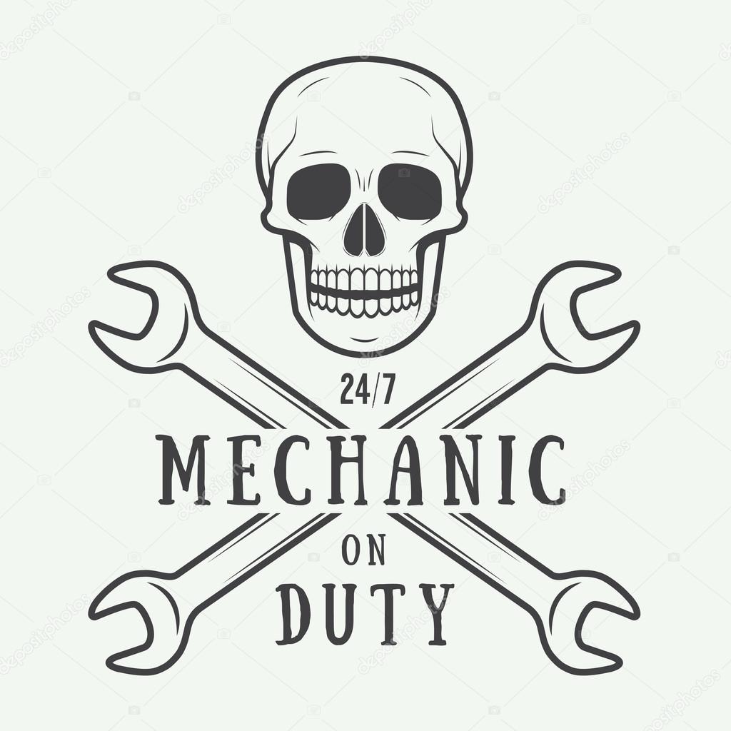 Vintage vector mechanic logo label with skull, wrench — Stock Vector