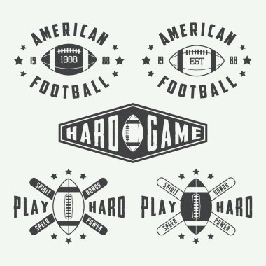 Vintage rugby ve Amerikan futbolu etiketleri, amblem ve logo kümesi. Vektör çizim