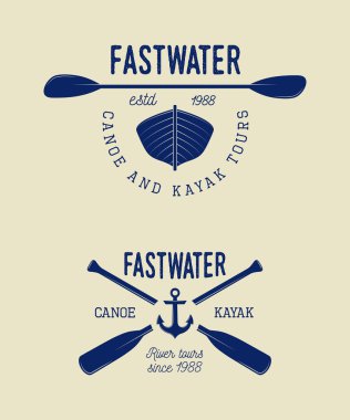 Vintage rafting logo, etiketleri ve rozetleri ayarla.