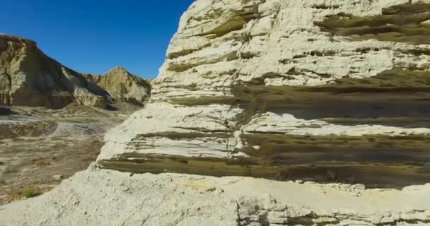 Canyon Kiin Kerish no Cazaquistão Oriental . — Vídeo de Stock
