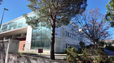 Lizbon Yüksek Sağlık Teknolojisi Politeknik Enstitüsü Binası