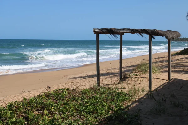 砂漠のブラジルのビーチのカバナ — ストック写真