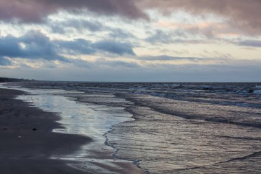 Sunset bulvarında Riga Körfezi