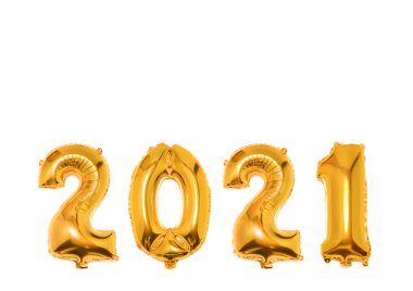Folil Golden Christmas 2021 balonları beyaz arka planda izole edilmiş numaralar şeklinde. Mutlu yıllar 2021. Düz yerde, üst tarafta. Sancak. Metin için alanı kopyala