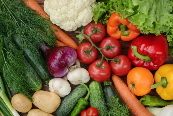 Πολύχρωμο Σετ Οργανικών Τροφών Φρέσκα Ωμά Λαχανικά Υγιές Χορτοφαγικό Φαγητό — Φωτογραφία Αρχείου