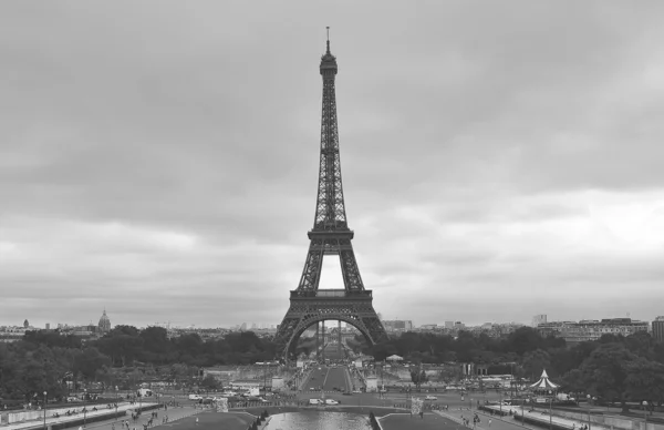 Uitzicht over Parijs. Eiffeltoren — Stockfoto