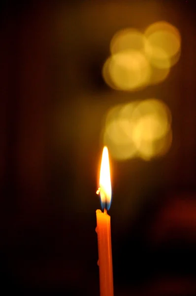 Burning candle — Stock Photo, Image