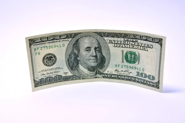 白い背景の上のアメリカの 100 米ドル — ストック写真