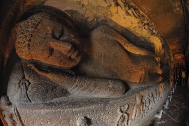 Buda uzanmış Ajanta mağaraları, Hindistan