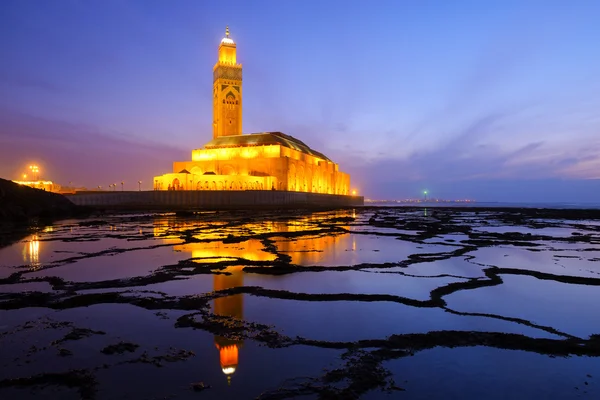Mosquée Hassan II la nuit — Photo